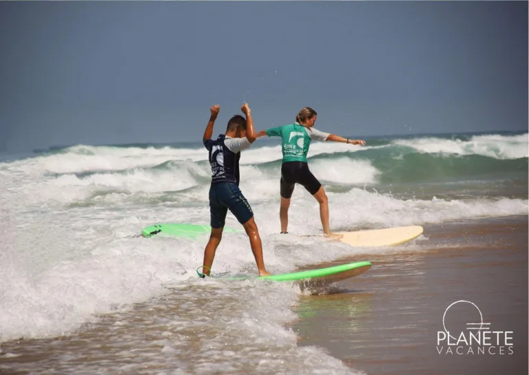 Photo de Ecole de Surf Planète Vacances