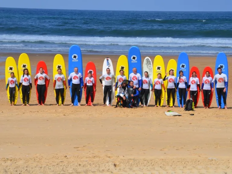Photo de Ecole de Surf Bourdaines Surf School