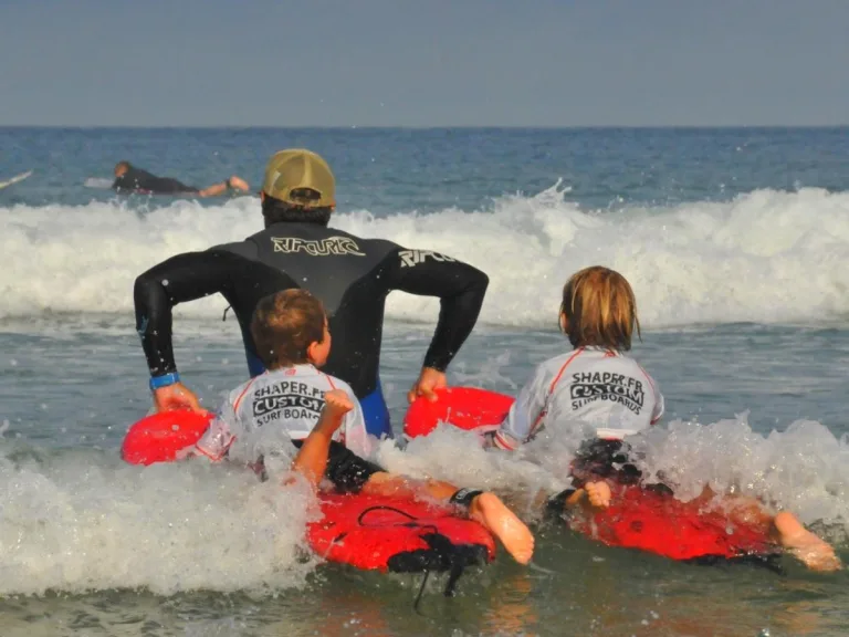 Photo de Ecole de Surf Bourdaines Surf School