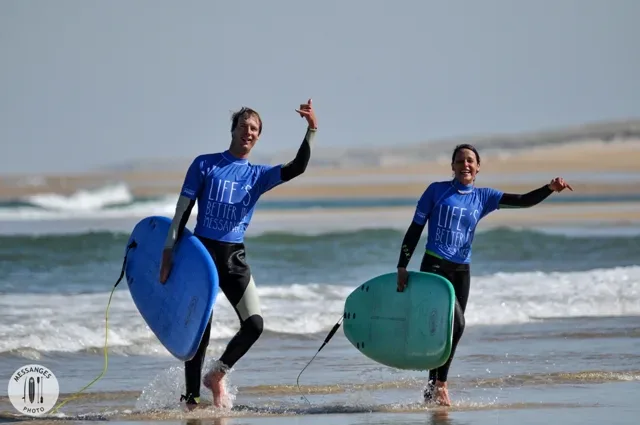 Photo de ESCF Messanges & Désert point Surf shop