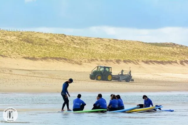 Photo de ESCF Messanges & Désert point Surf shop