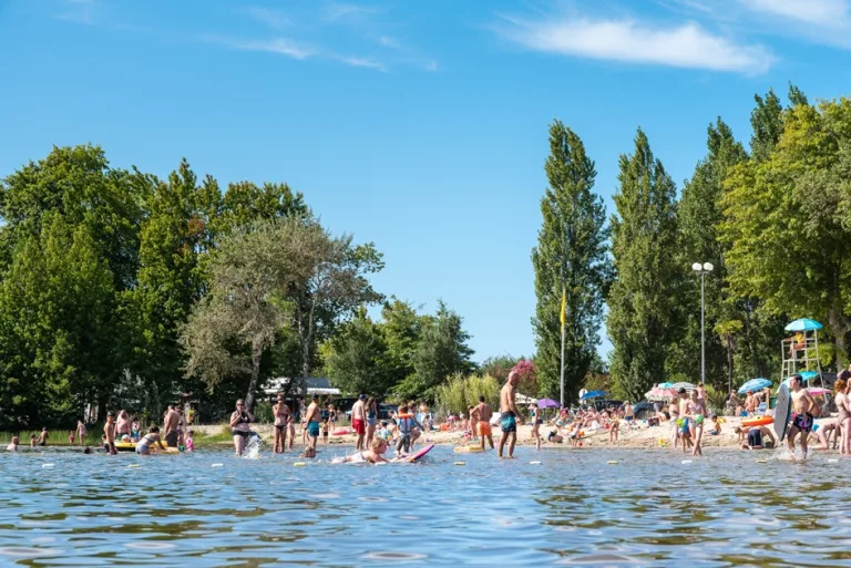 Photo de Plage du Lac à Vielle