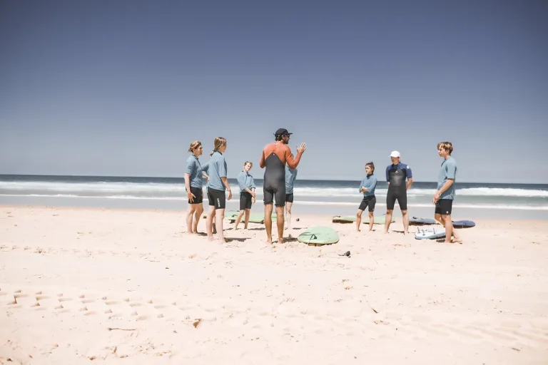 Photo de SURF OCEANIDES Ecole de Surf