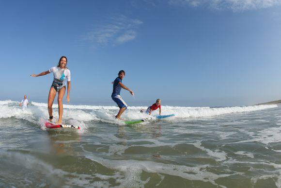 Photo de Ecole de surf Mimizan Surf Academy