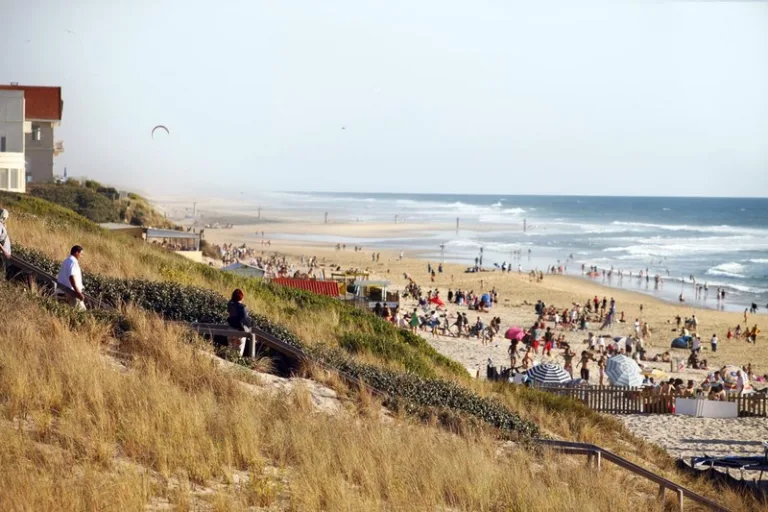 Photo de Plage Centrale