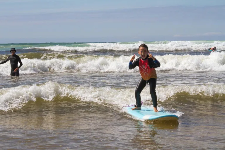 Photo de Contis Surf School