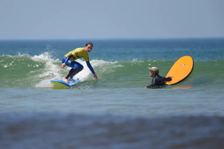 Photo de Ecole Française de surf Max Respect Contis