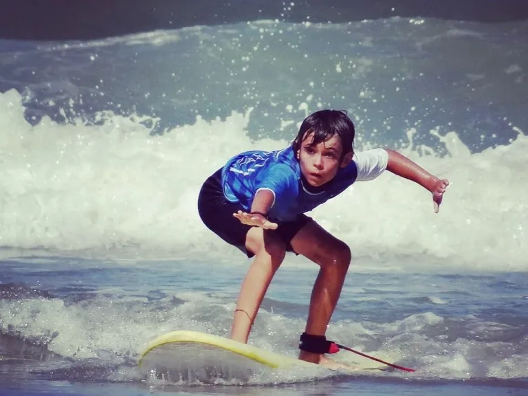 Photo de Ecole de Surf Wawa Surf School