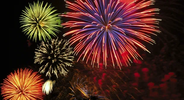 Photo de Spectacle de drones et feu d’artifice