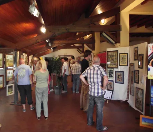 Photo de Exposition Peintures et sculptures