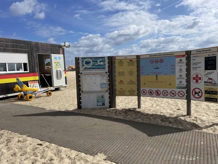 Plage accessible dans les Landes