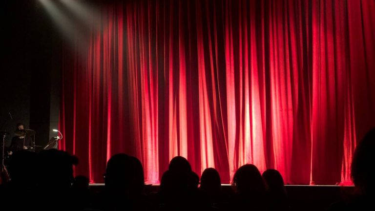 Photo de Un déca pour le roi – Théâtre
