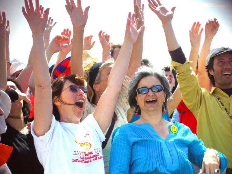 Photo de Decouverte yoga du rire – les mouettes rieuses