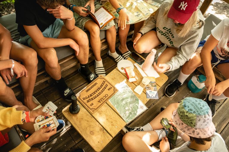 Photo de Escape game extérieur « les sorcières du lac »
