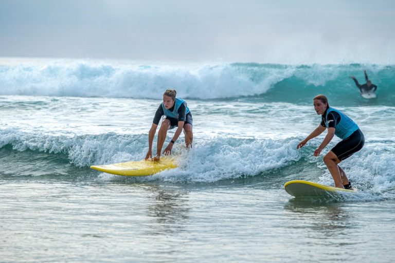 Photo de Camion école Ocean Lovers Surf School