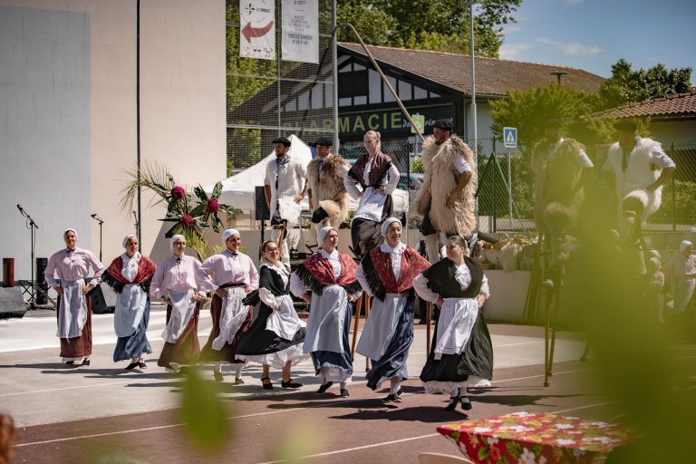 Photo de Ateliers folkloriques créatifs ● Noël 2025