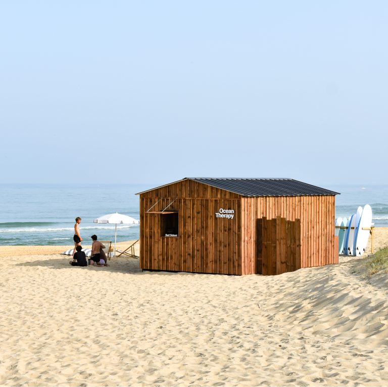 Photo de OCEAN THERAPY SURF SCHOOL