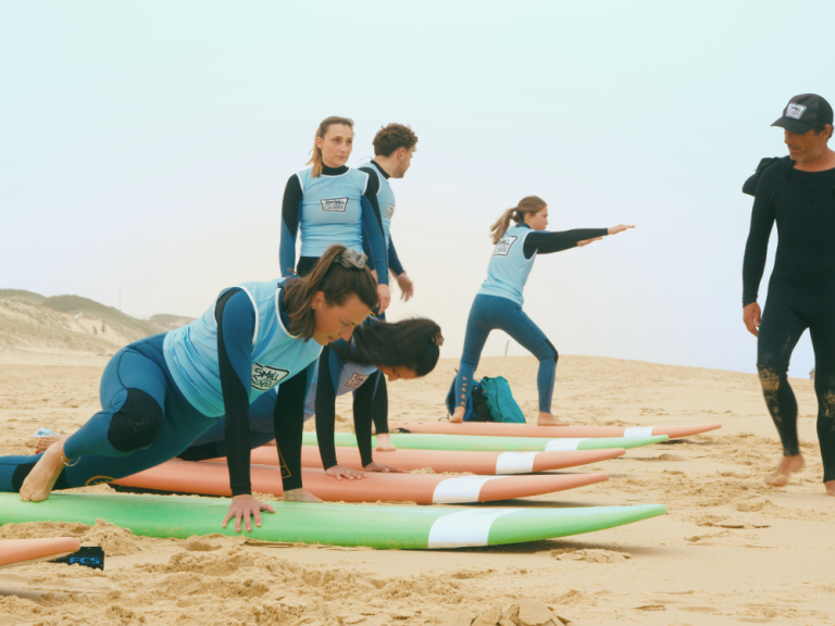 Photo de Small Surf School