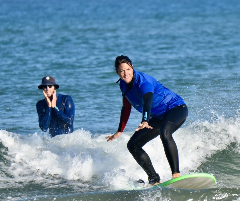 Photo de Activité enfants ados : cours de surf découverte