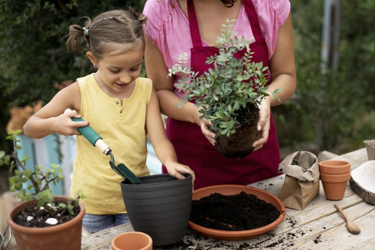 Photo de Atelier de jardinage pour les enfants – Vacances de Pâques