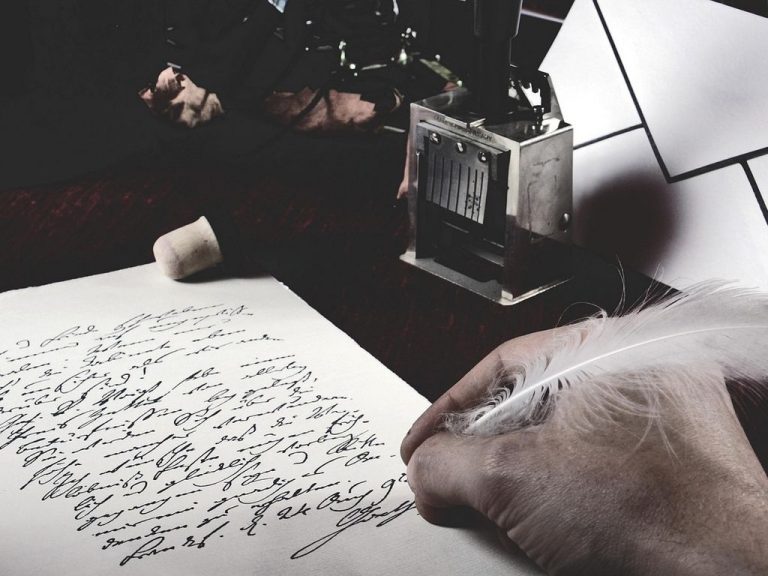 Photo de Printemps des poètes “Poèmes à fleur de murs”