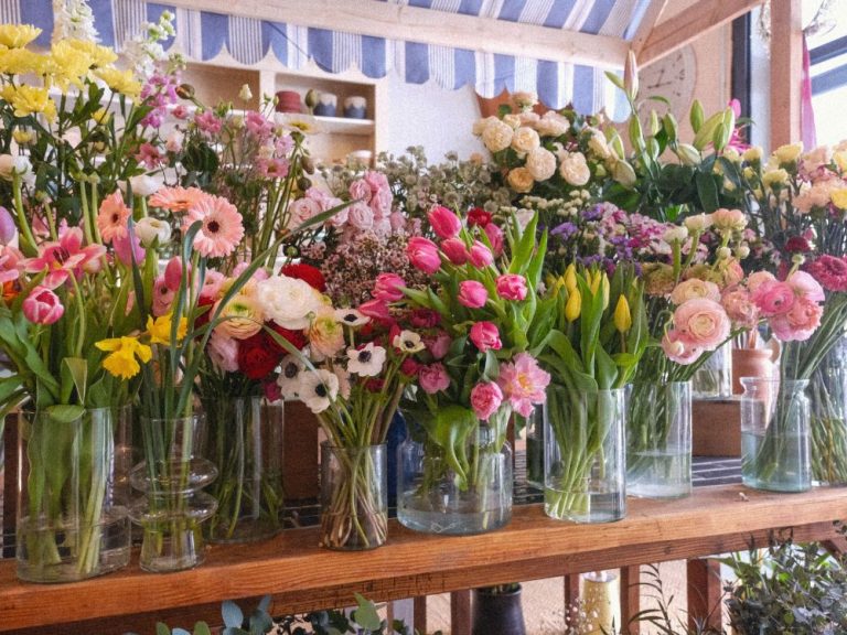 Photo de Atelier parent-enfant : composition de Pâques dans un panier