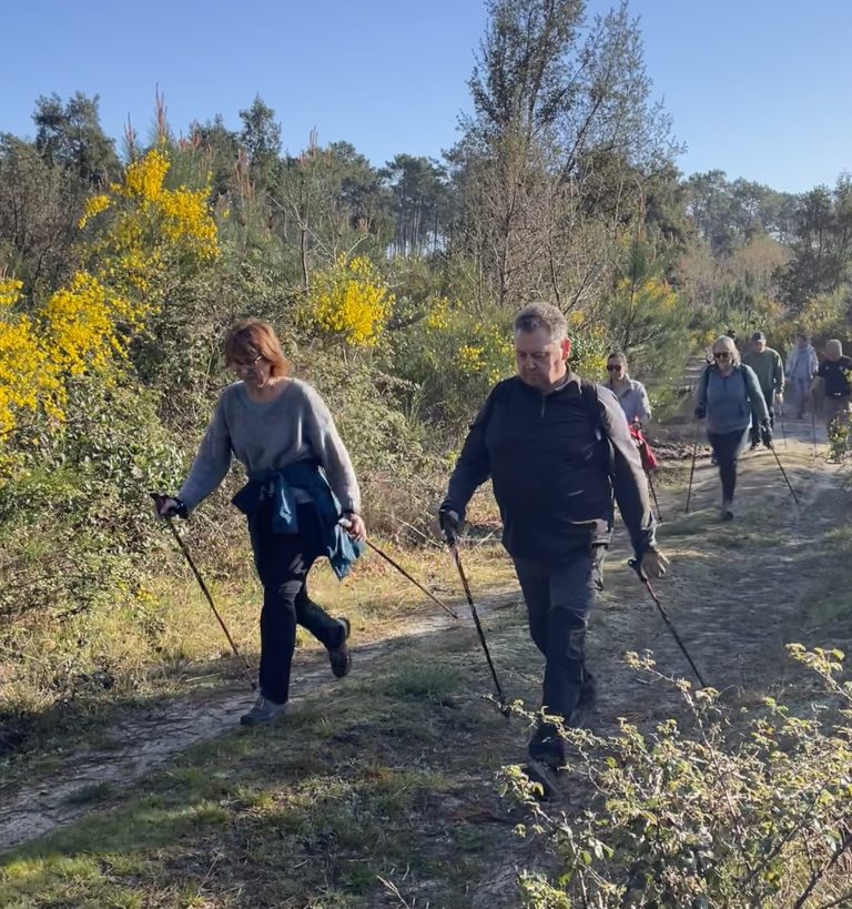 Photo de Découverte gratuite de la marche nordique