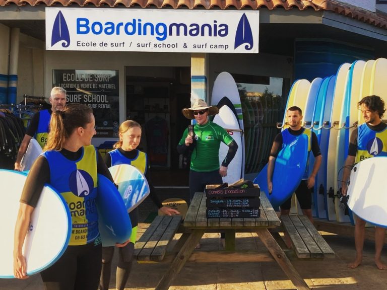 Photo de Boarding Mania Surf School