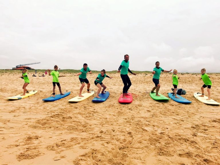 Photo de Coco Surf School