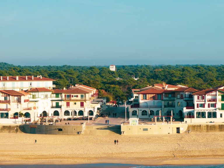 Photo de Visite guidée – Visite de la Place des Landais d’Hossegor avec Kevin Laussu