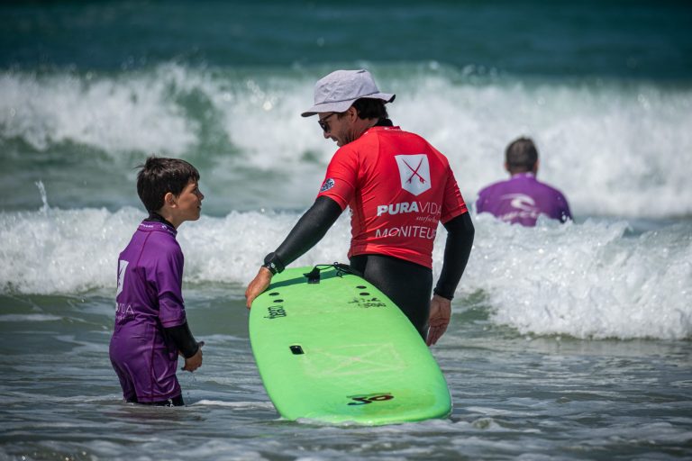 Photo de Pura Vida Surf Shop – Surf School