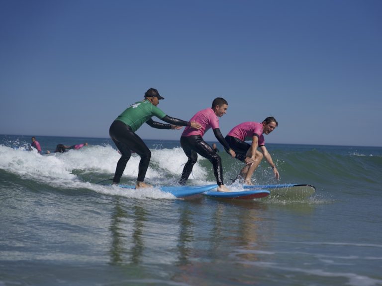 Photo de Oxbow Surf School Les Bourdaines