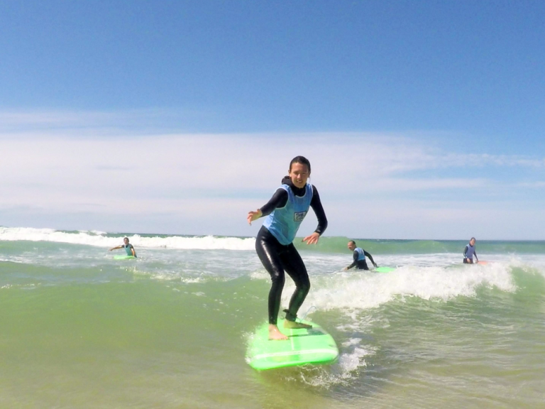 Photo de Small Surf School