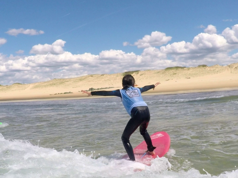 Photo de Small Surf School