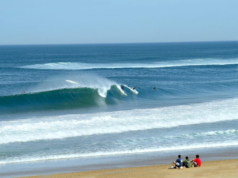Photo de Plage des Bourdaines